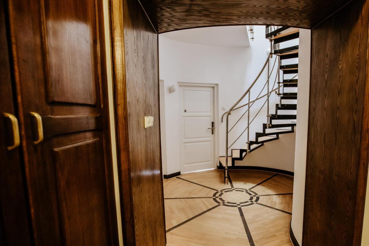 Green Wood Apartament Stara Ochota Varşovia Exterior foto